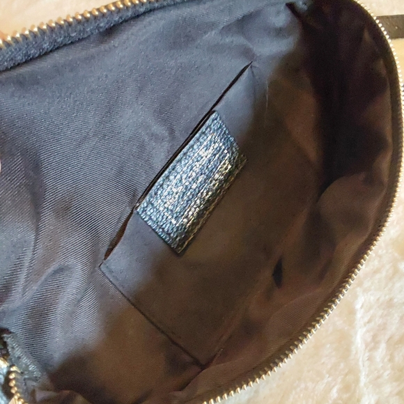 🌺 NEW Viola Castellani Italian Pebbled Leather Fanny/Waist Bag - Picture 14 of 14